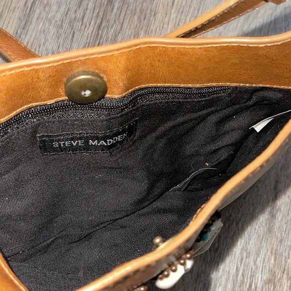 Steve Madden Leather Puka Shell Embellished Shoulder Bag - Picture 7 of 12